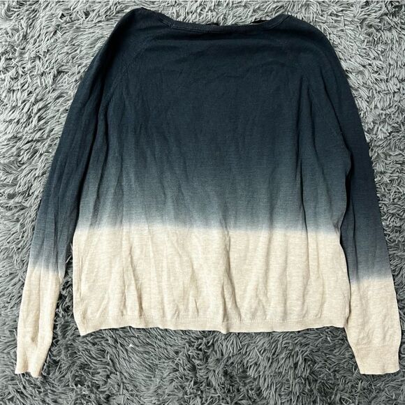 DKNY Jeans Crewneck Sweater Size Small - Picture 5 of 8